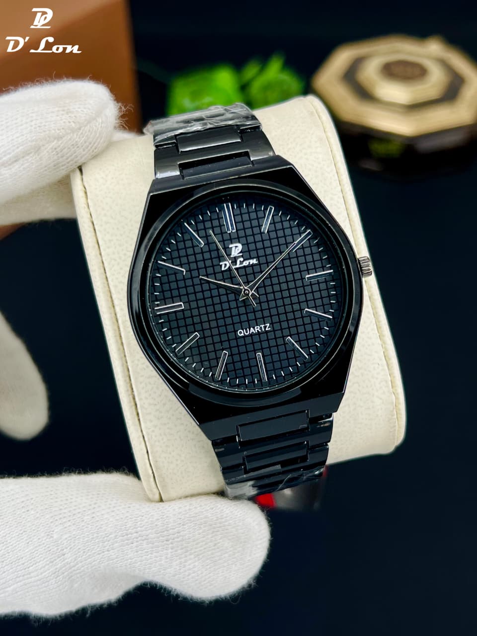 D LON Classic Watch